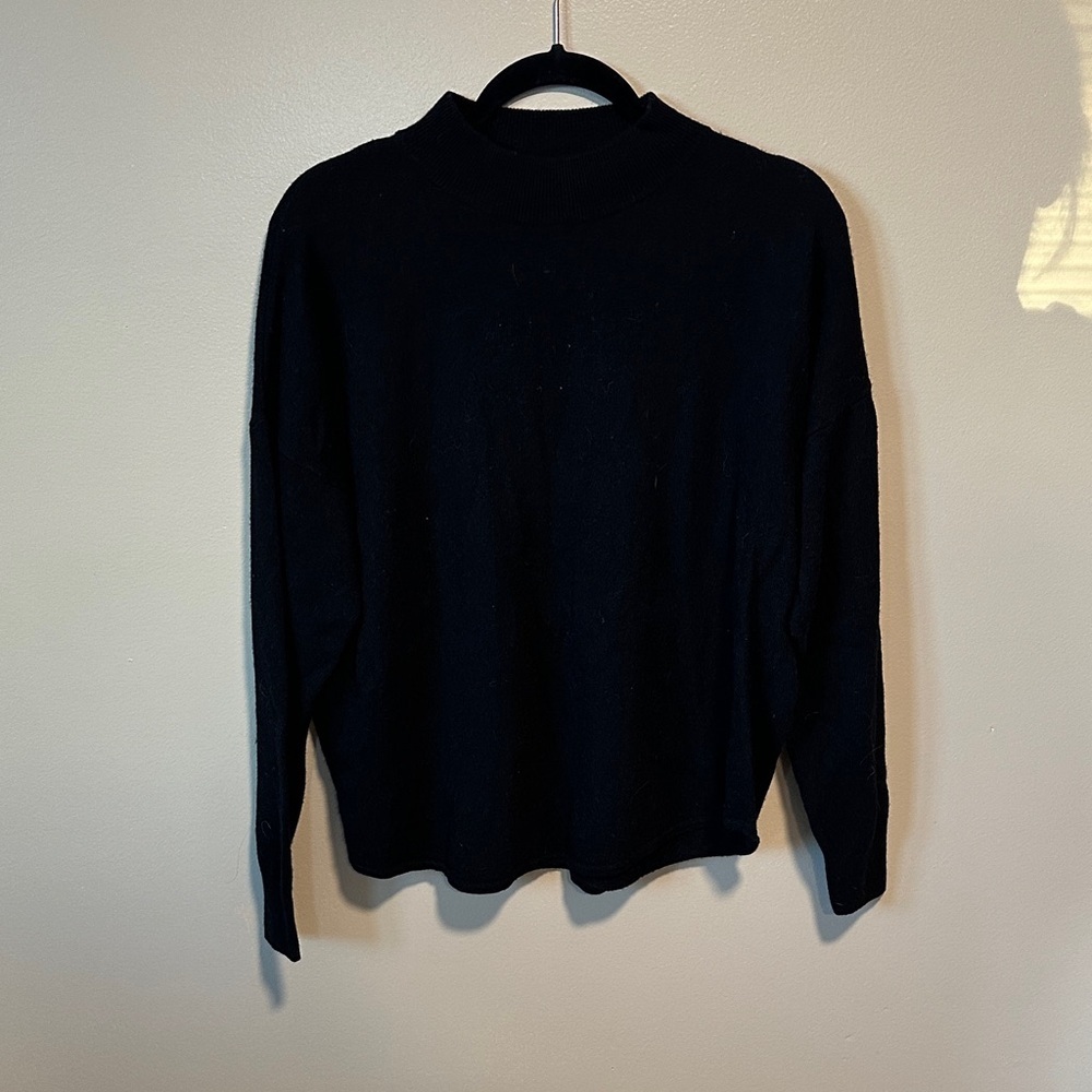Madewell Black Turtleneck Sweater Size Large